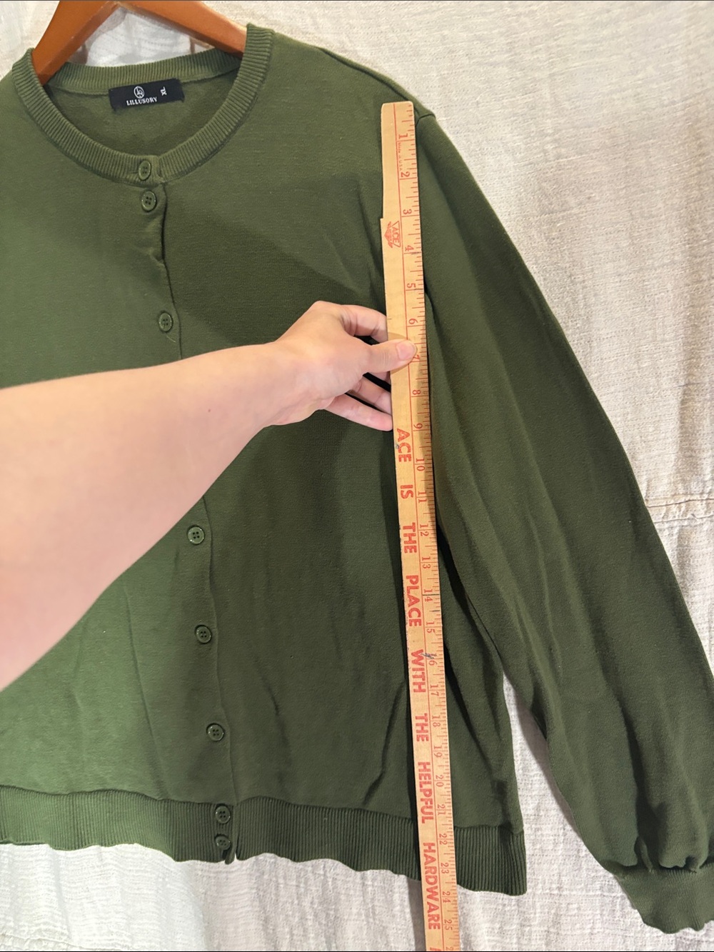 Women’s Olive Green Crewneck Button-Front Cardigan 100% Cotton - Picture 6 of 9